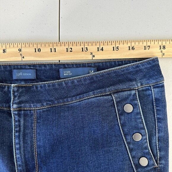 J Jill York Boot Cut Blue Jeans Size 14 Stretch Denim Pockets Mid-Rise - Picture 7 of 11
